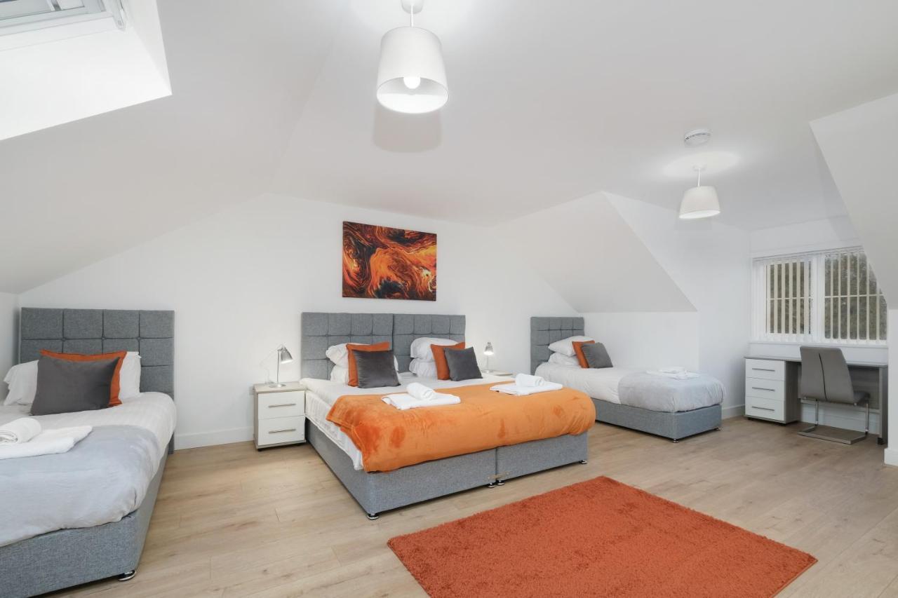 Pinewood Studios, Iver Slough Heathrow 1 & 2 Bedroom Apartments With Parking By Arista Living Exterior foto